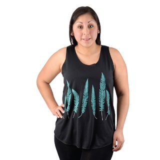 BLACK TANK WITH GREEN FEATHERS