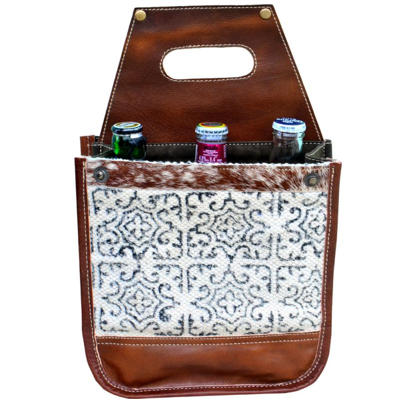 WHITE CANVAS PATTERN & FUR BEER CARRIER