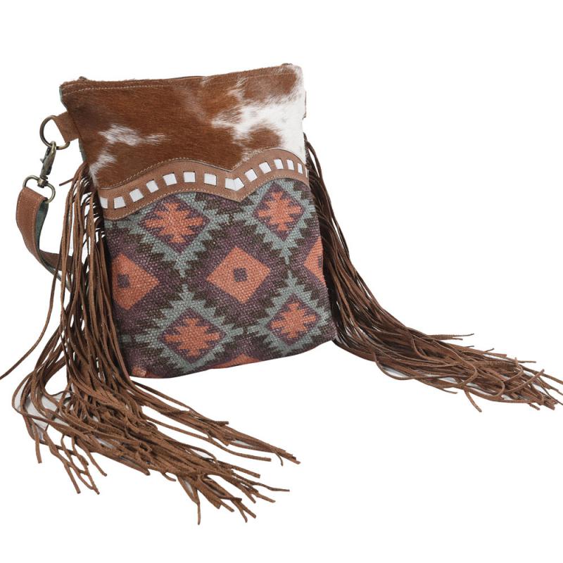 CROSSBODY WITH LEATHER FRINGE RUG FUR CANVAS