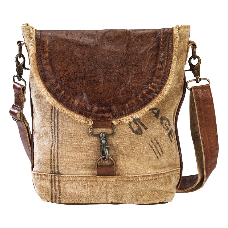 LEATHER FLAP SHOULDER BAG