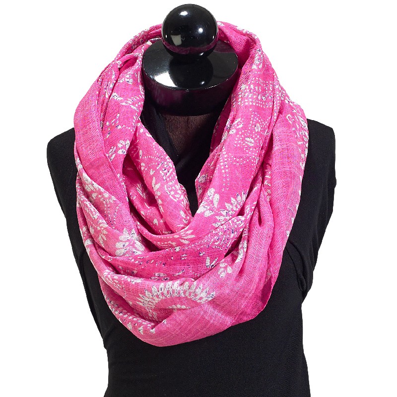 BANDANA PRINT INFINITY SCARF