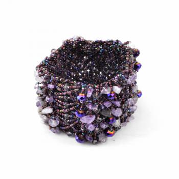 WIDE BEADED BRACELET PURPLE