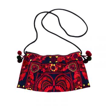 RED EMBROIDERED PURSE