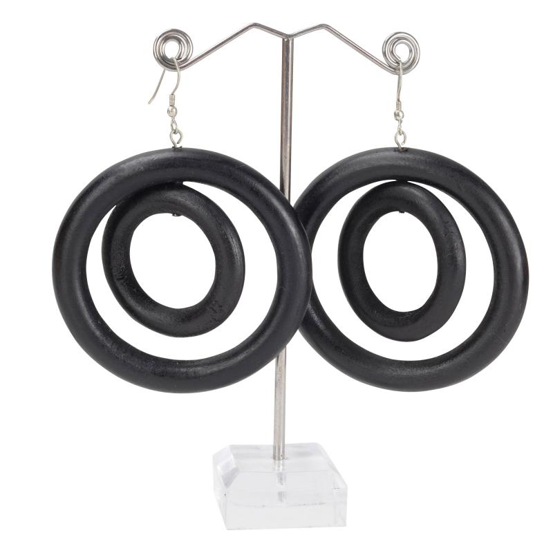 2 CIRCLE WOOD EARRINGS BLACK