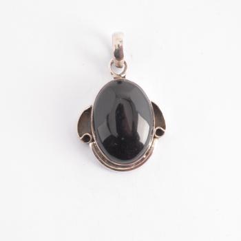 LARGE SCROLL OVAL SILVER BLACK PENDANT