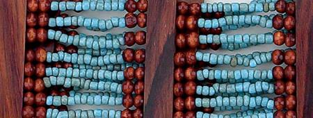 BLUE/GREEN BEAD & WOOD BUCKLE BELT