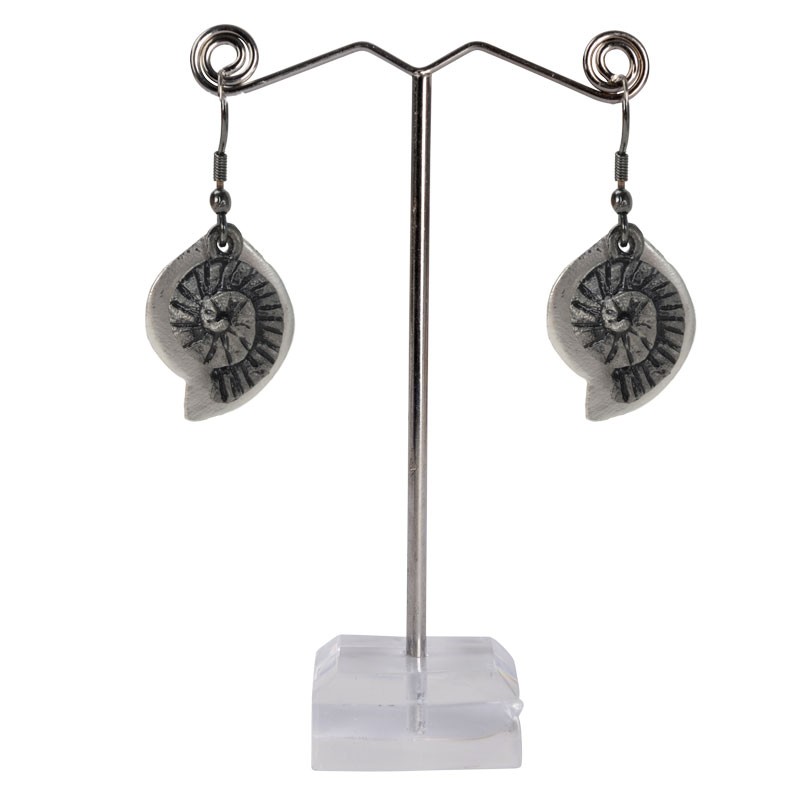 CONCH SHELL EARRINGS