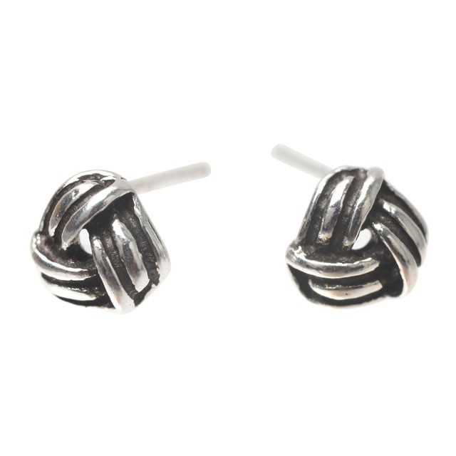 KNOT SILVER STUDS