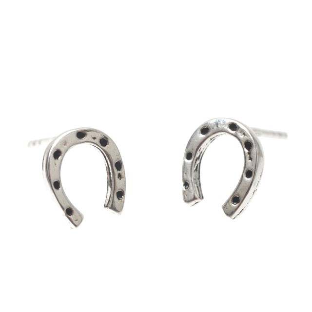 HORSE SHOE SILVER STUDS