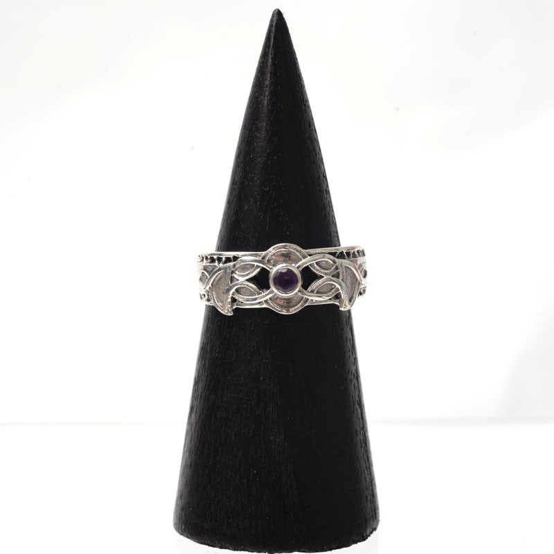 CELTIC WITH AMETHYST RING