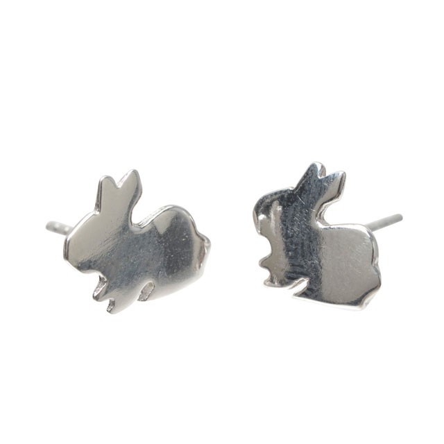 RABBIT SILVER STUDS